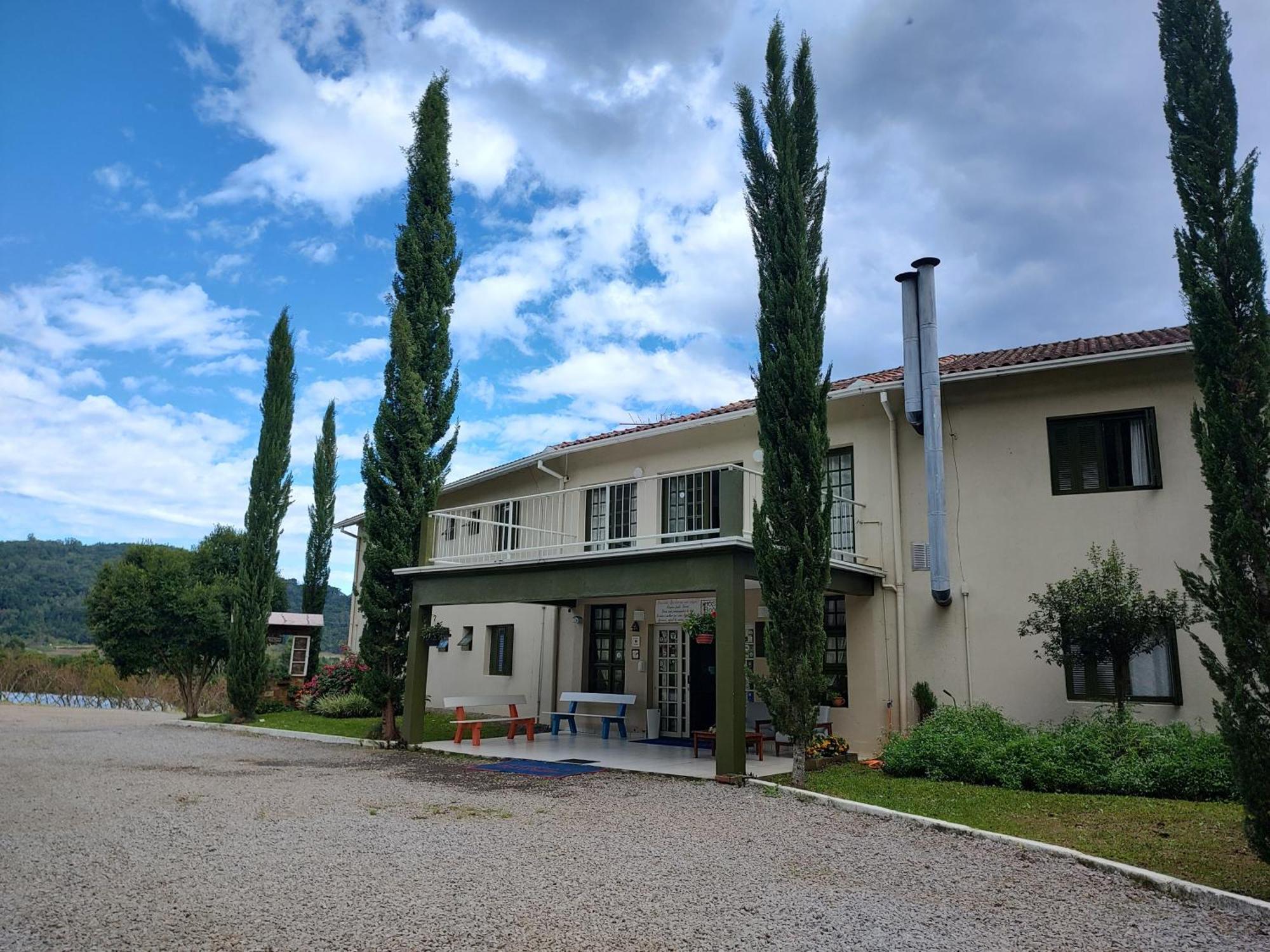 Hospedaria Bom Pastor 新彼得罗波利斯 外观 照片